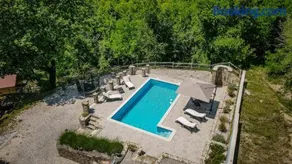 Villa Brbon - Serene Getaway - Image 3