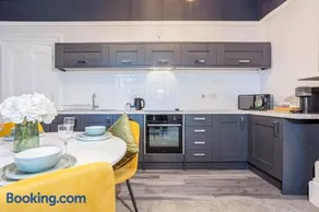 Coppergate Mews Grimsby No.1 - 2 bed, 2 bath, ground floor apartment - Image 1