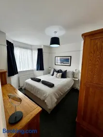 Seaside town bungalow Herne Bay Kent - Image 4