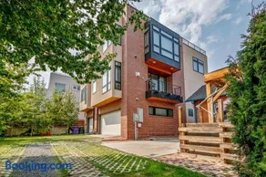Luxury 5-Bedroom Home in LoHi - Image 1