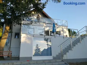Hilltop Apartments - Image 5