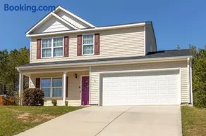 Neighboring Fort Benning The Modern Guest House Sleeps 13 - Image 5