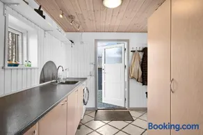 Beautiful Sea-View Holiday Home With Annex And Lovely Terraces Near Ebeltoft - Image 2