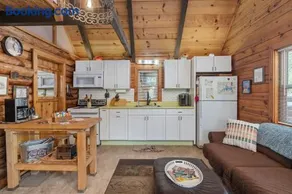 Nature's Nook - Fire Pit & Near Fishing & Golf - Image 1