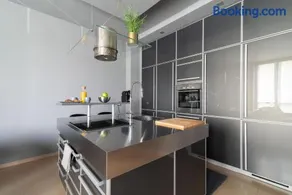 Grancini 6 - Pagano City Life Luxury Apartment ! - Image 2