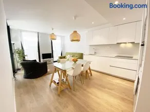 Apartamento Montse con terraza - Image 2
