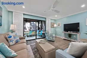 #1511 Sanibel Moorings Resort Dockside - Image 2