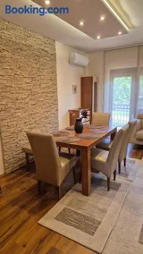NyugalomVár Exclusive Vendégház - Image 3