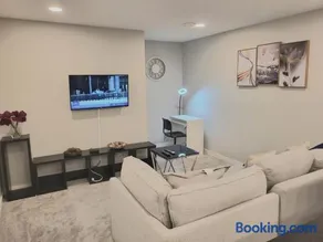 Home away from Home - Image 4