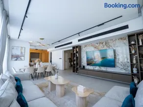 Luxurious Villa 5BHK with Pool BBQ and Full Time Housemaid Assistance - live in - Image 2