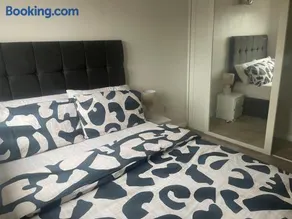 Double room in a cul de sac area - Image 3