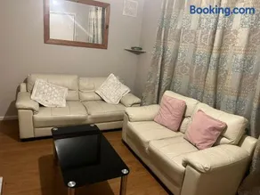 2 bedroom house - Image 2