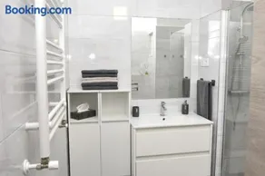 ERIA Apartment - City Park Budapest - Image 1