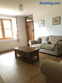 Mole Cottage - Image 3