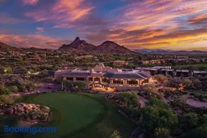 White Feather 3BR Retreat Pool Spa & View - Image 3