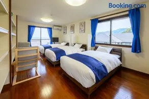 青の宿 The Blue Villa まるで映画のような開放感あふれるオーシャンビュー Open ocean view like in a movie 駐車場3台有り Supported by COCOSTAY - Image 4