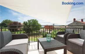 1 Bedroom Cozy Home In Krnica - Image 2
