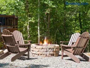 THE Cabin - Image 4