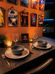 Studio ambiance Ciné privé - Confort, WIFI, Parking - Proche Lorient, voie express & Plages - Image 1