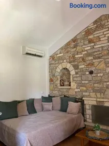 Anaval's View Apartments - Image 2