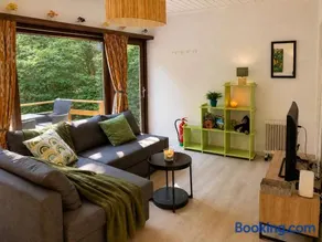 Cosy Green - Image 2