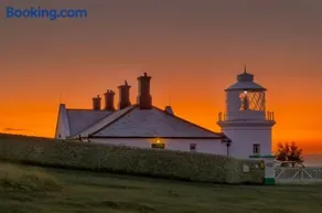 Rowena Cottage - Image 1