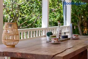 2BR Lavender Hideaway House by NW - Image 5
