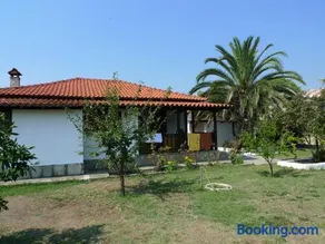 Lampos House Vourvourou - Image 2