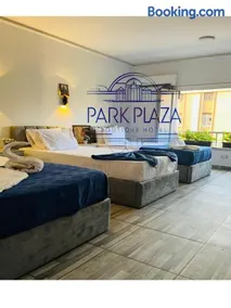 park plazza downtown boutique - Image 4