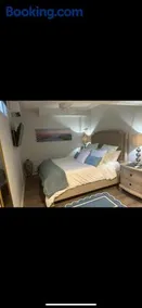 2 bedroom Apt in long branch - Image 1