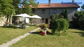 Apartamentos La Huertona - Image 1