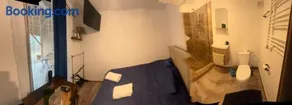 Insomnia Apartments - Image 2