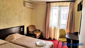 Хотел Хилез Hotel Hilez - Image 2