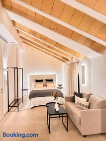 Casa Boutique Navarro - Image 1
