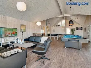 Luxury Pool Villa in Grena - Image 5