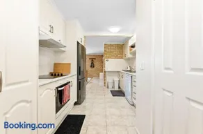 7 - 9 Mort Ave Dalmeny - Image 3