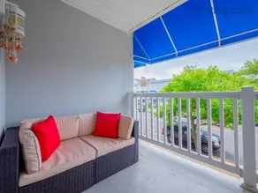 Wesley Paradise ☆Chic 1BD + Private Balcony & Pool - Image 2
