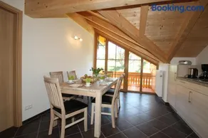 Appartamento con barbecue, terrazza e giardino | Vista sulla montagna - Image 4