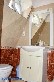 Ambrózia Guesthouse - Image 4