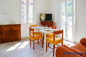 Sanremo Apartments - A Casa di Zia Pia - Parking Included - Image 1