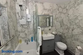 Rosedale Bed and Breakfast - Image 4