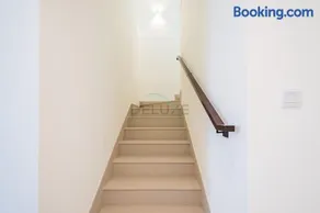Conveniently Located Near Airport and Expo City 4BR Townhouse with Assistant Room at Parkside 2, Dubai South by Deluxe Holiday Homes - Image 4