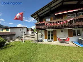 Free Spirit Chalet - Image 1
