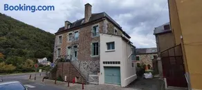 Le relais de Victor et son garage à vélos - Image 1