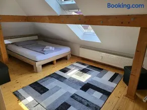 Hotel, Ferienwohnung, Zimmer - Image 2