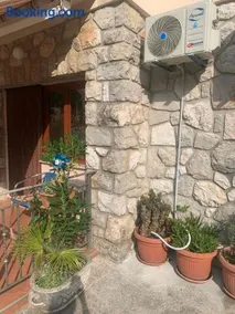 Room Vera- with airconditioning and free parking - Image 1