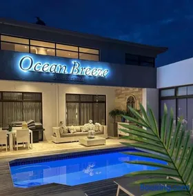 OCEAN BREEZE SUNSET BEACH - Boutique Guesthouse - Cape Town - Image 5