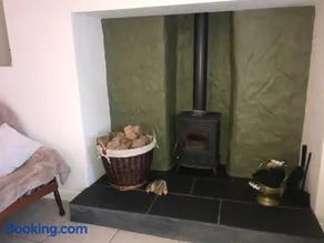 Eileen's House - Image 4