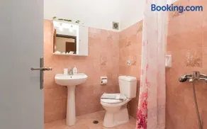 Gennadi Sun Apartments 500m from the beach - Image 3