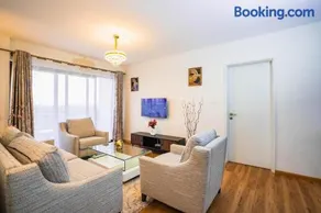 Globolisters Apartments - Image 1